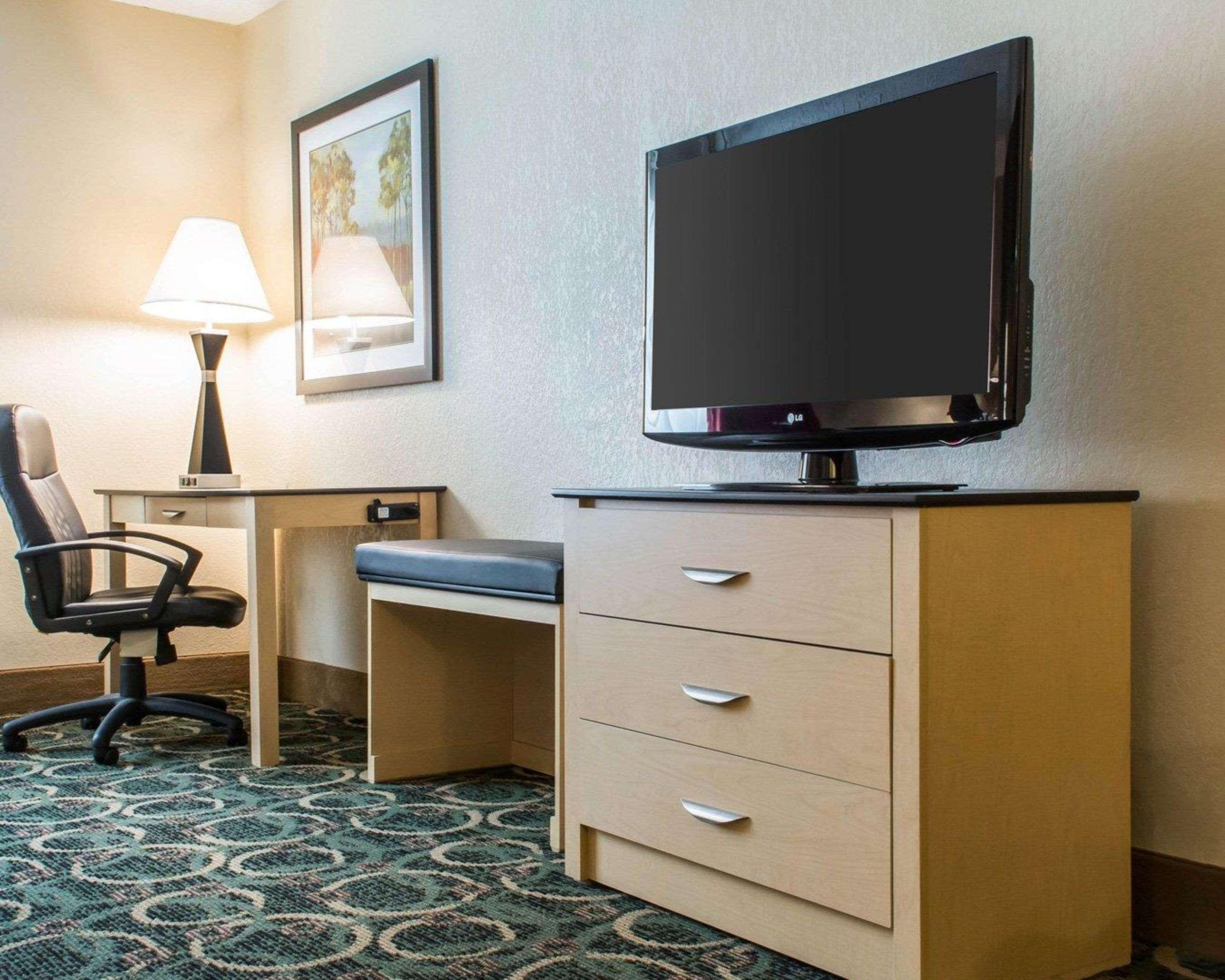 Quality Inn Geneseo Esterno foto