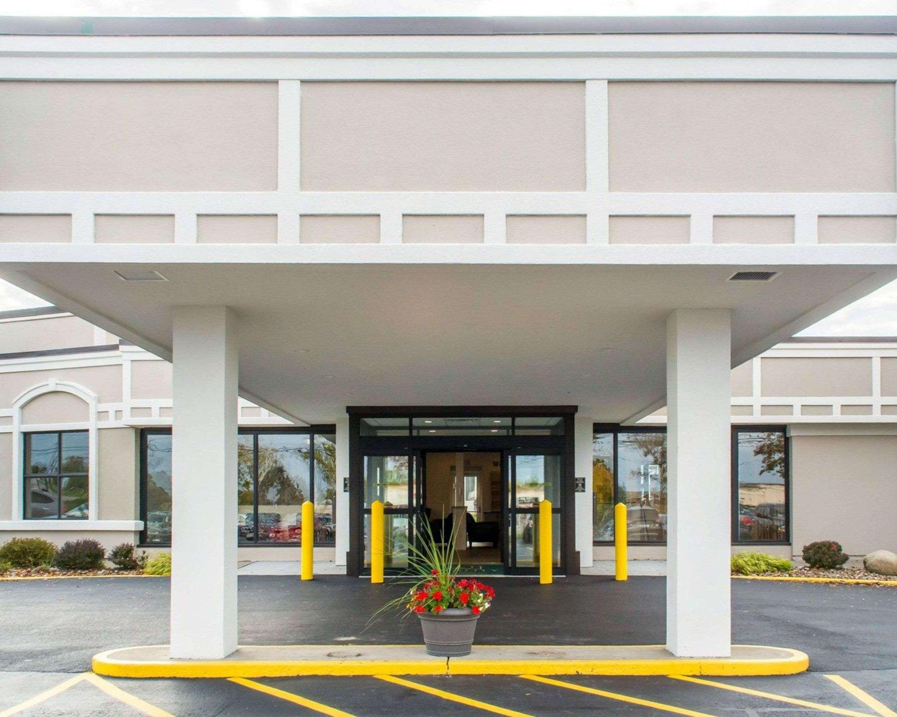 Quality Inn Geneseo Esterno foto